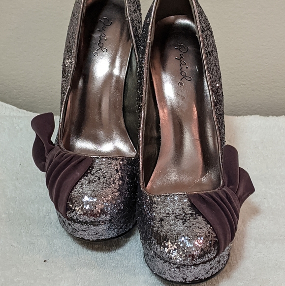 Qupid Women's Glitter/Velvet High 5.5"Heels Size 7 - Picture 15 of 15